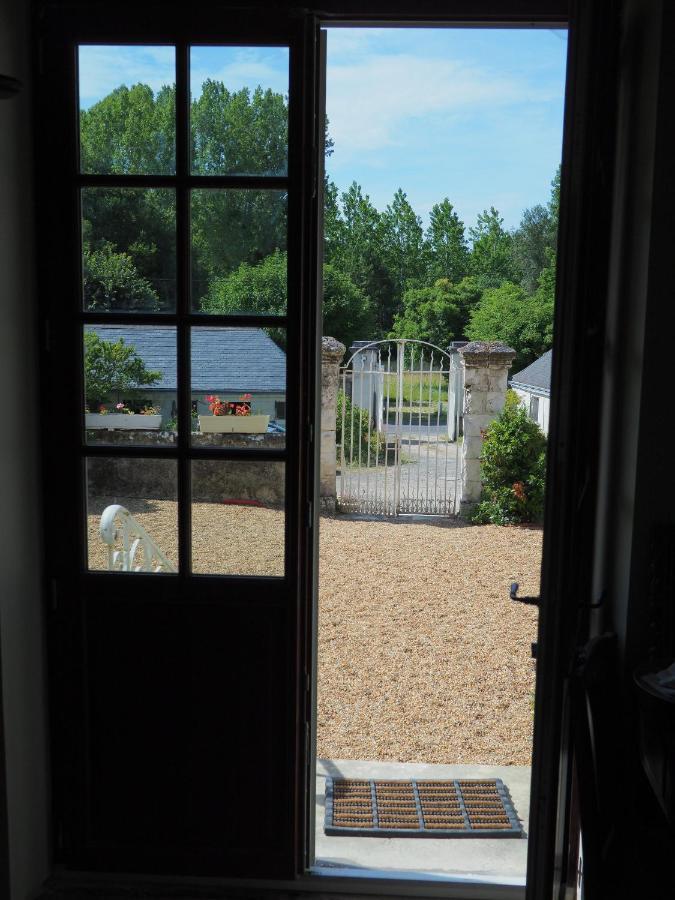 Bed & Breakfast - La Closerie De La Fuye Ballan-Miré Exteriör bild